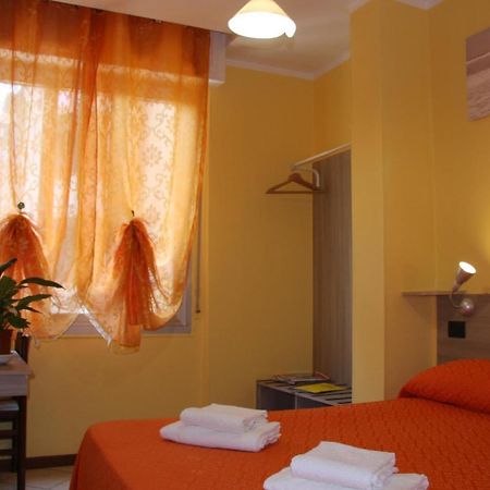 Hotel Adelchi Milan Exterior photo