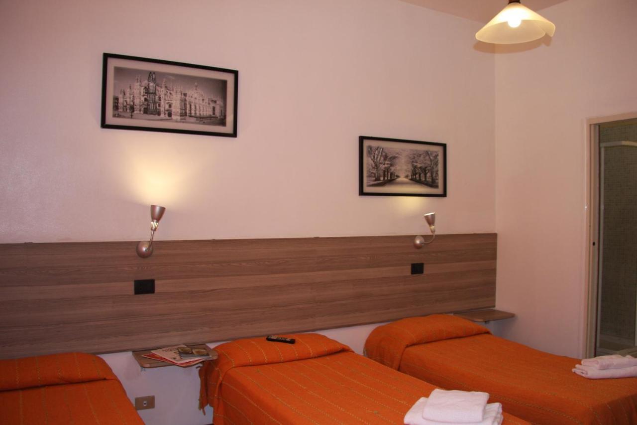 Hotel Adelchi Milan Exterior photo