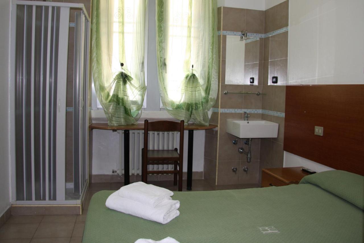 Hotel Adelchi Milan Exterior photo
